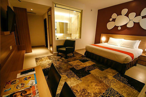 D Hotel Seri Iskandar Esterno foto